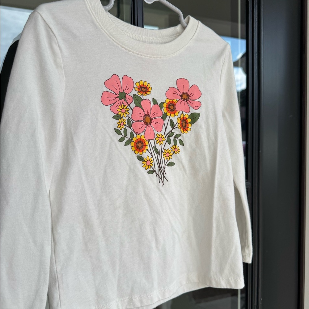Cat & Jack Cream Floral Heart Long Sleeve Tee